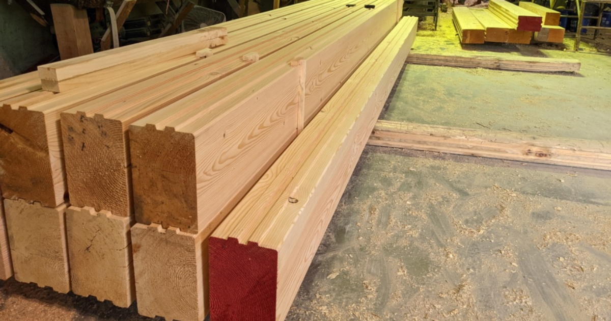 When comparing eastern white pine vs Douglas fir wood, the cut of the lumber is an important factor to consider.