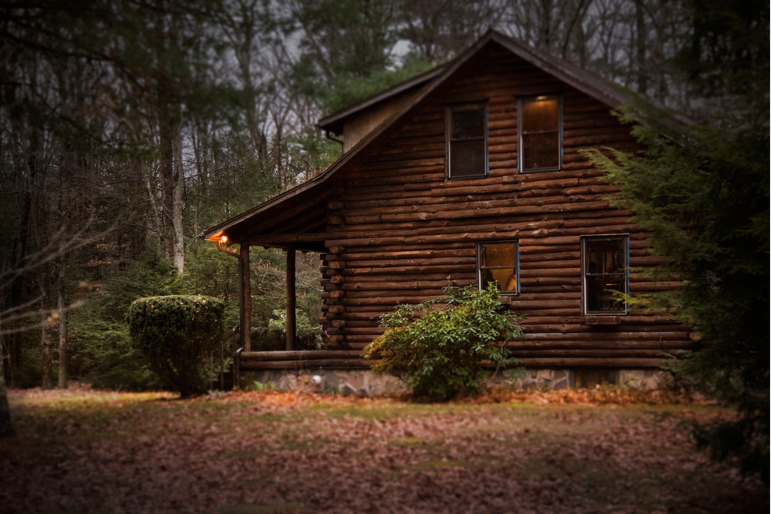 chalet vs traditional